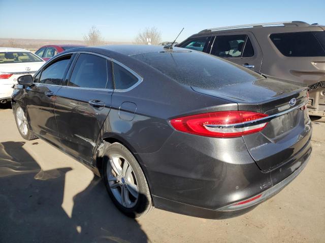 3FA6P0HD6JR253327 - 2018 FORD FUSION SE GRAY photo 2