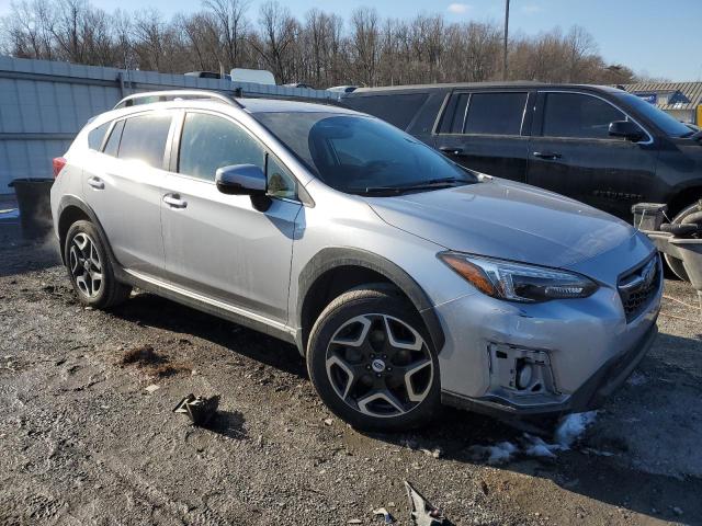 JF2GTAMC6J8273366 - 2018 SUBARU CROSSTREK LIMITED SILVER photo 4