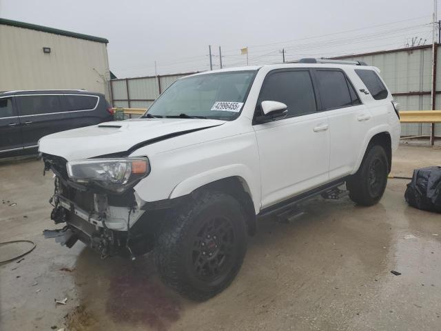 2018 TOYOTA 4RUNNER SR5/SR5 PREMIUM, 