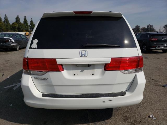 5FNRL38438B015824 - 2008 HONDA ODYSSEY EX WHITE photo 6