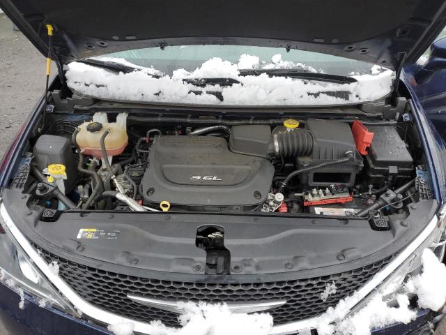 2C4RC1EG1JR260666 - 2018 CHRYSLER PACIFICA TOURING L PLUS BLUE photo 12