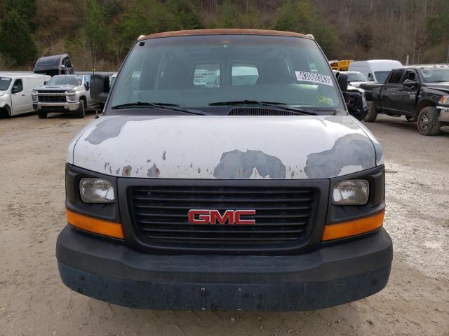 1GTFG15T031234426 - 2003 GMC SAVANA G1500 WHITE photo 5