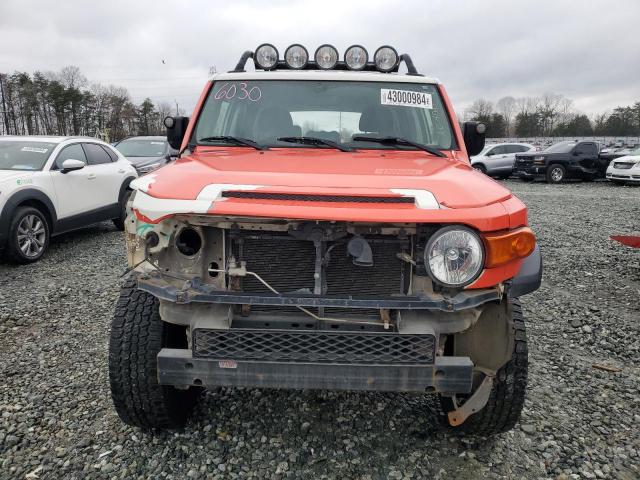 JTEBU11F480102222 - 2008 TOYOTA FJ CRUISER TWO TONE photo 5