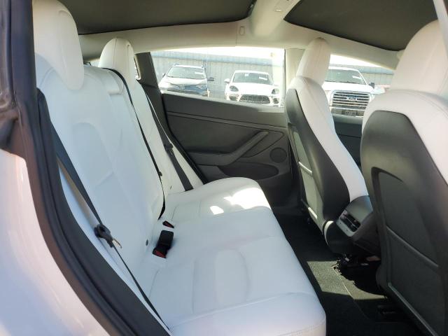 5YJ3E1EC6NF293399 - 2022 TESLA MODEL 3 WHITE photo 10