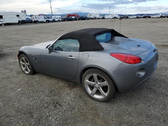 1G2MB35B37Y108040 - 2007 PONTIAC SOLSTICE GRAY photo 2