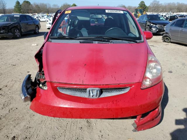 JHMGD38698S004592 - 2008 HONDA FIT SPORT RED photo 5