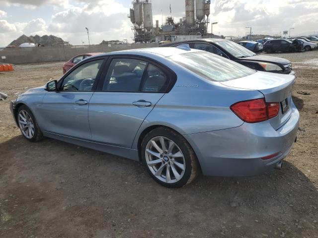 WBA3F9C59DF145044 - 2013 BMW ACTIVEHYBR BLUE photo 2