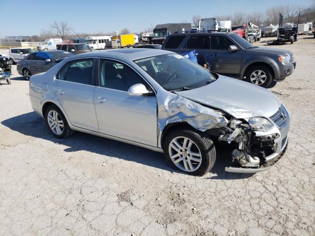 3VWEF71K07M062614 - 2007 VOLKSWAGEN JETTA WOLFSBURG 银色 照片 4