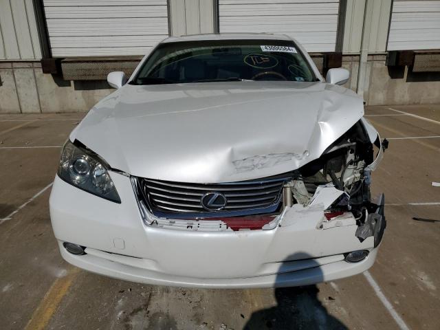 JTHBJ46G982157462 - 2008 LEXUS ES 350 WHITE photo 5