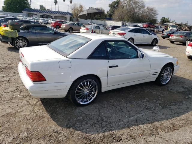 WDBFA67F8WF170857 - 1998 MERCEDES-BENZ SL 500 WHITE photo 3