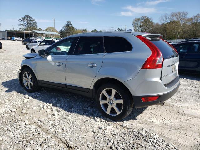 YV4902DZ2D2424640 - 2013 VOLVO XC60 T6 SILVER photo 2