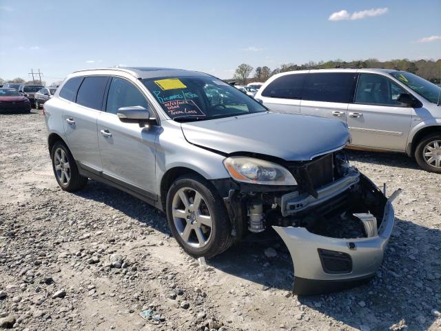 YV4902DZ2D2424640 - 2013 VOLVO XC60 T6 SILVER photo 4