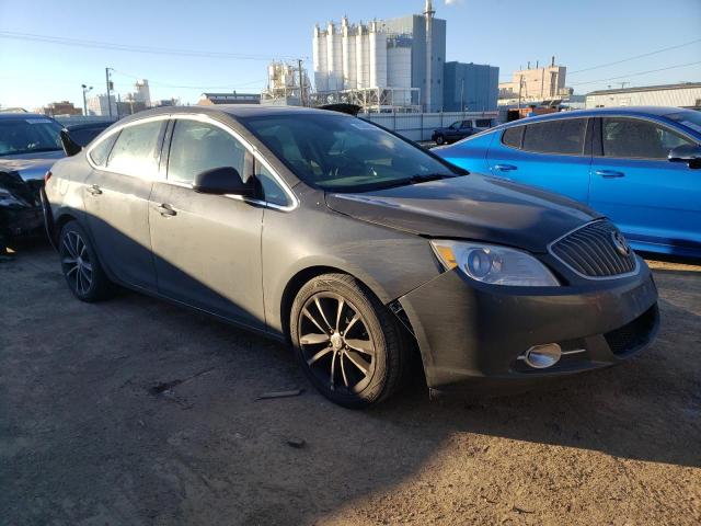 1G4PW5SK3G4127378 - 2016 BUICK VERANO PRE SPORT TOURING GRAY photo 4