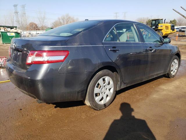 4T1BF3EK2AU023983 - 2010 TOYOTA CAMRY BASE GRAY photo 3