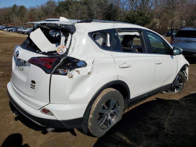 JTMRFREV1HJ714840 - 2017 TOYOTA RAV4 XLE WHITE photo 3