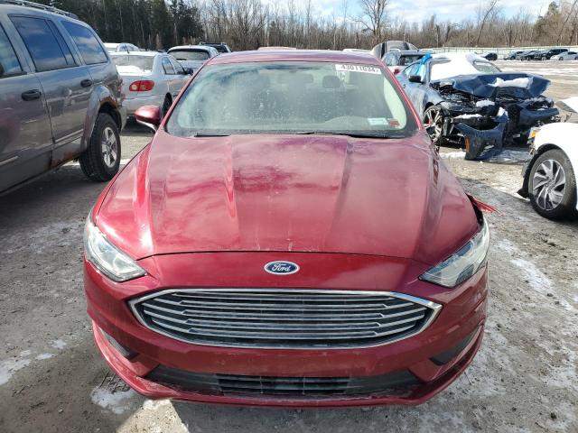 3FA6P0H76HR405904 - 2017 FORD FUSION SE RED photo 5