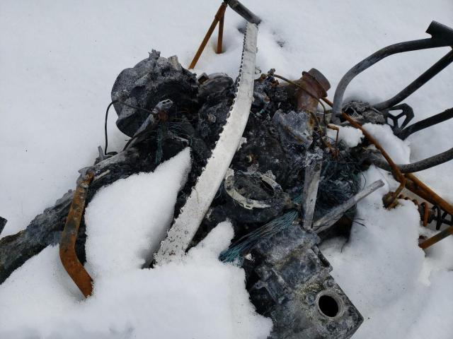 4UF1S2JH1NT10203 - 2022 ARCTIC CAT SNOWMOBILE 烧焦的 照片 8