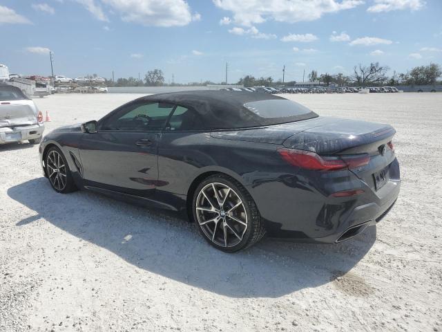 WBAFY4C06MCF28104 - 2021 BMW M850XI BLACK photo 2