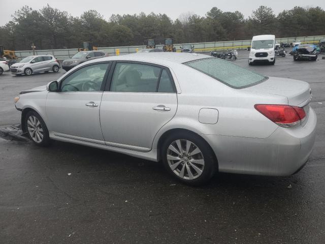 4T1BK3DB2BU384208 - 2011 TOYOTA AVALON BASE Сріблястий фото 2
