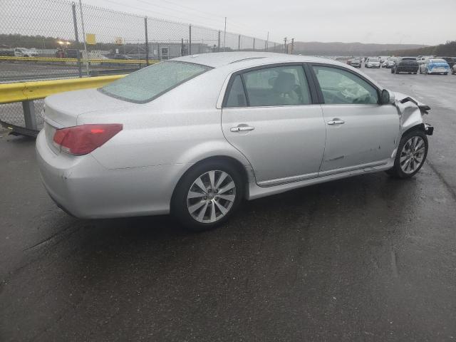 4T1BK3DB2BU384208 - 2011 TOYOTA AVALON BASE Сріблястий фото 3