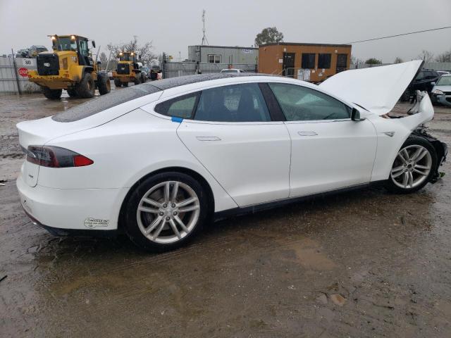 5YJSA1DP3DFP26994 - 2013 TESLA MODEL S 白色 照片 3
