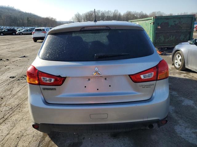 4A4AP3AU1EE025169 - 2014 MITSUBISHI OUTLANDER ES SILVER photo 6