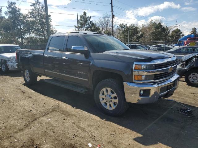 1GC1KWE89FF133183 - 2015 CHEVROLET SILVERADO K2500 HEAVY DUTY LTZ GRAY photo 4