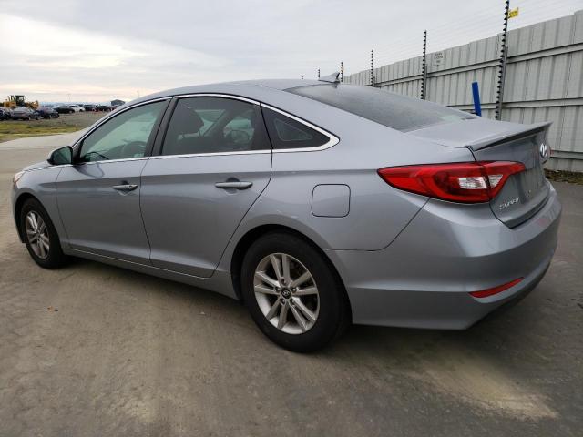 5NPE24AF3HH470404 - 2017 HYUNDAI SONATA SE SILVER photo 2