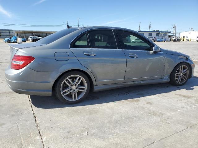 WDDGF4HB8DR277951 - 2013 MERCEDES-BENZ C 250 SILVER photo 3