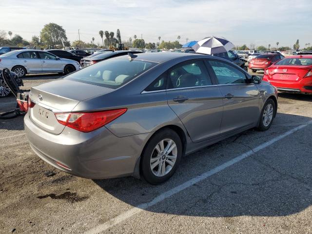 5NPEB4AC7BH092021 - 2011 HYUNDAI SONATA GLS GRAY photo 3