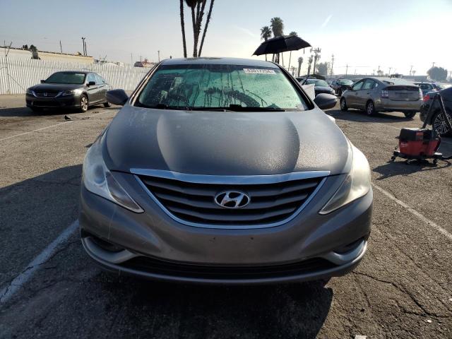 5NPEB4AC7BH092021 - 2011 HYUNDAI SONATA GLS GRAY photo 5