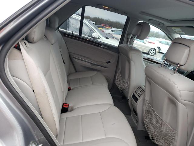 4JGBB8GBXBA726286 - 2011 MERCEDES-BENZ ML 350 4MATIC SILVER photo 11