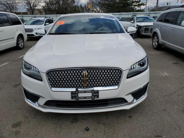 3LN6L5F95JR607769 - 2018 LINCOLN MKZ RESERVE WHITE photo 5