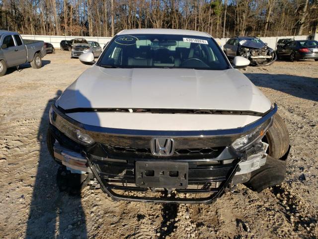 1HGCV1F32LA078382 - 2020 HONDA ACCORD SPORT WHITE photo 5