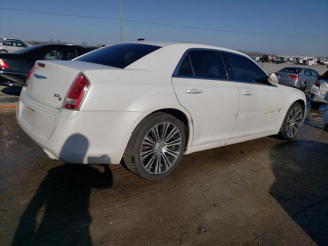 2C3CCABG1DH735970 - 2013 CHRYSLER 300 S WHITE photo 3