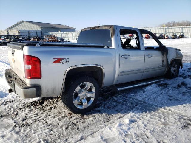 1GCPKTE33BF147720 - 2011 CHEVROLET SILVERADO K1500 LTZ SILVER photo 3