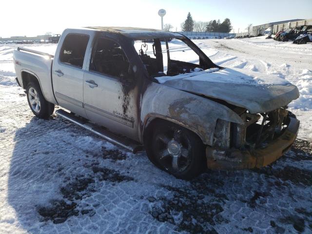 1GCPKTE33BF147720 - 2011 CHEVROLET SILVERADO K1500 LTZ SILVER photo 4