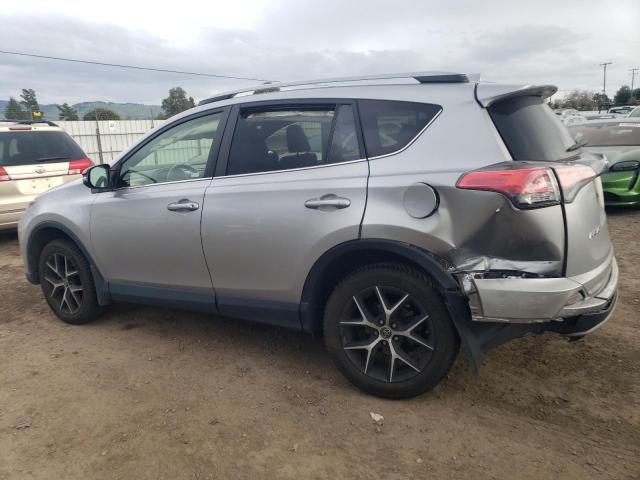 JTMJFREV0JJ213182 - 2018 TOYOTA RAV4 SE SILVER photo 2