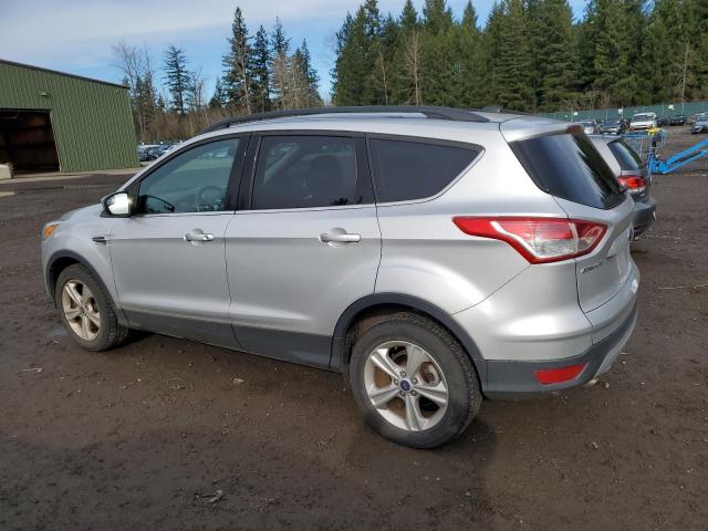 1FMCU9GX5FUB04537 - 2015 FORD ESCAPE SE SILVER photo 2