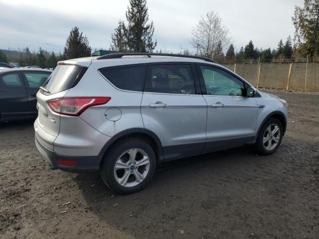 1FMCU9GX5FUB04537 - 2015 FORD ESCAPE SE SILVER photo 3