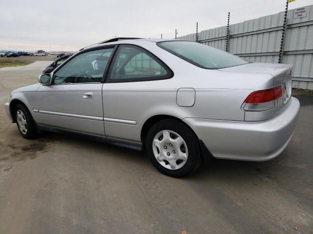 1HGEJ8241YL036101 - 2000 HONDA CIVIC EX SILVER photo 2