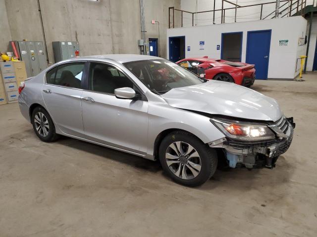 1HGCR2F30DA143872 - 2013 HONDA ACCORD LX SILVER photo 4