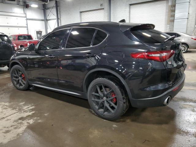 ZASFAKBN6J7B70326 - 2018 ALFA ROMEO STELVIO TI BLACK photo 2