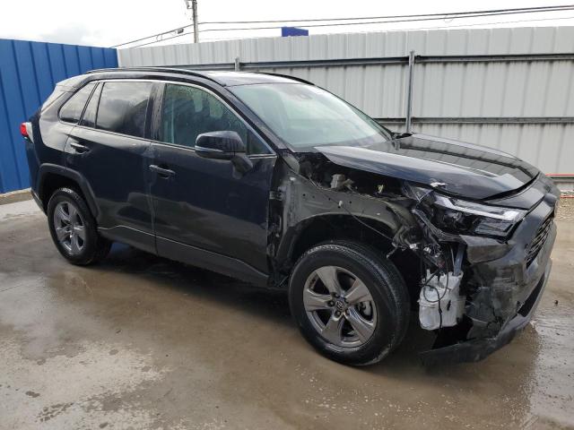 2T3P1RFV6PW366702 - 2023 TOYOTA RAV4 XLE BLACK photo 4