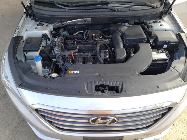 5NPE24AF8GH333229 - 2016 HYUNDAI SONATA SE SILVER photo 11