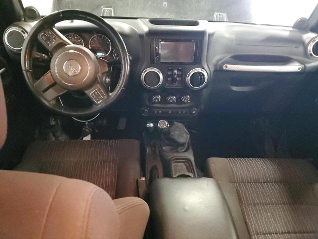 1C4BJWEG8CL262365 - 2012 JEEP WRANGLER U SAHARA BLACK photo 8