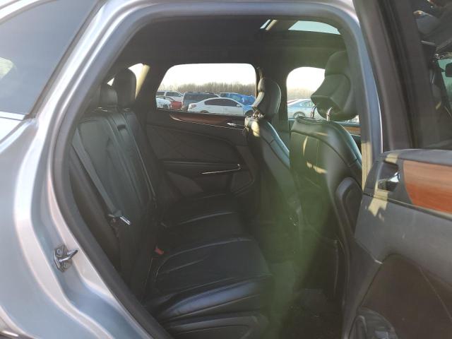 5LMCJ3C99JUL20653 - 2018 LINCOLN MKC RESERVE ვერცხლისფერი ფოტო 11