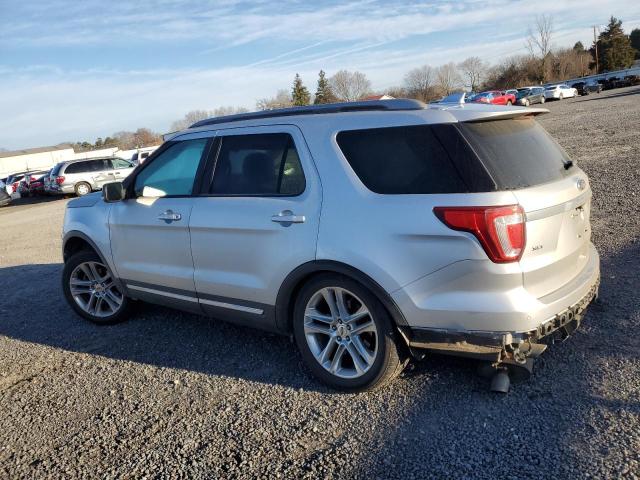 1FM5K8D84HGA06185 - 2017 FORD EXPLORER XLT SILVER photo 2