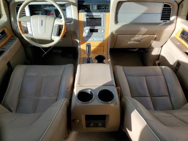 5LMFU27577LJ05194 - 2007 LINCOLN NAVIGATOR შავი ფოტო 8