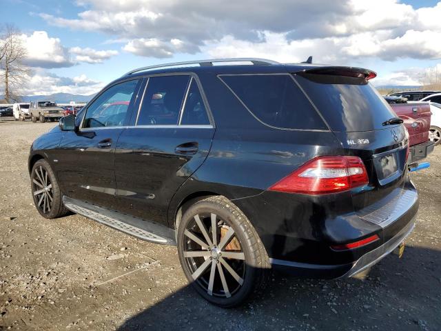 4JGDA5HB7CA001884 - 2012 MERCEDES-BENZ ML 350 4MATIC BLACK photo 2